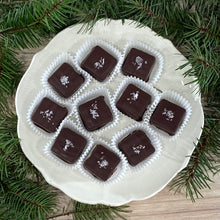 Load image into Gallery viewer, Milk Chocolate-Covered Caramels

